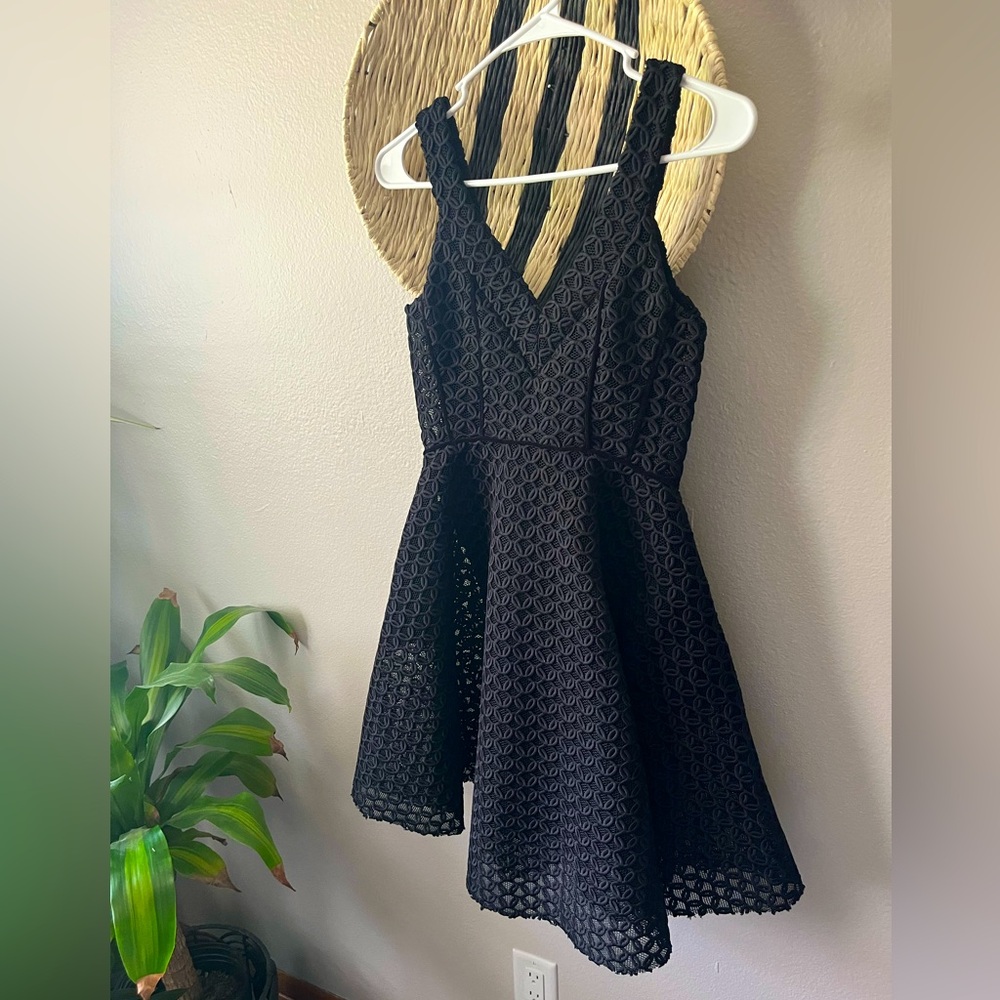 Maje Ringo Black Basket Weave Mini Dress V-Neck Lace Overlay Size Small